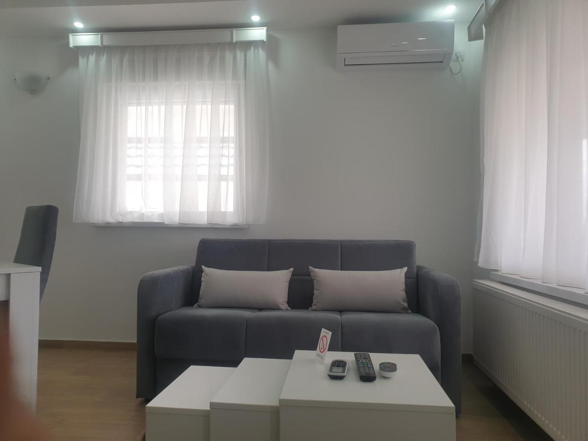 Apartmani Kruna เวิร์ดนิค ภายนอก รูปภาพ
